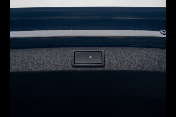 Škoda Karoq 1.5 TSI ACT Sportline Business | Camera | 19'' | Adapt. Cr. | Elk. A-klep | Keyless | Stoel & Stuur verw. | Prijs Rijklaar!!