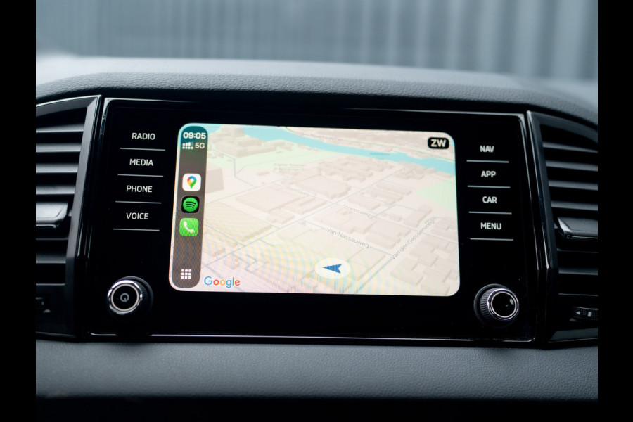 Škoda Karoq 1.5 TSI ACT Sportline Business | Camera | 19'' | Adapt. Cr. | Elk. A-klep | Keyless | Stoel & Stuur verw. | Prijs Rijklaar!!