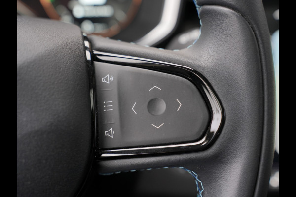 Lynk & Co 01 1.5 262pk | Panoramadak | Navigatie | DAB | Climate Control | Android/Apple Carplay