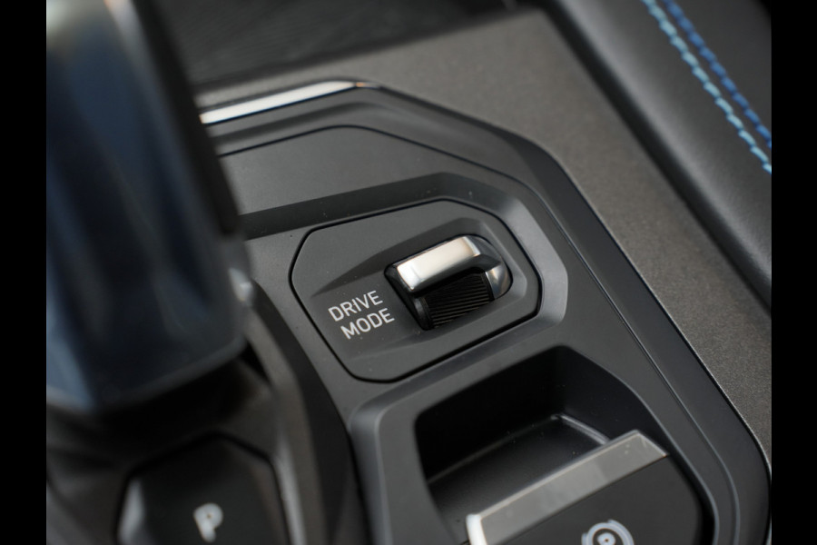 Lynk & Co 01 1.5 262pk | Panoramadak | Navigatie | DAB | Climate Control | Android/Apple Carplay