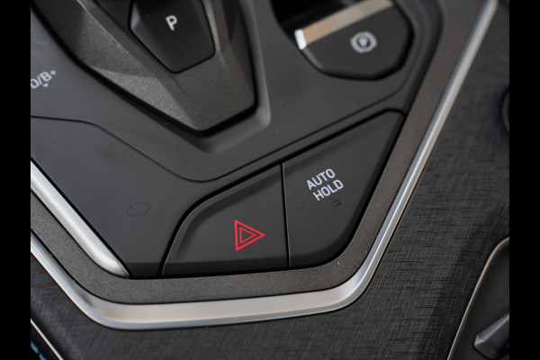 Lynk & Co 01 1.5 262pk | Panoramadak | Navigatie | DAB | Climate Control | Android/Apple Carplay