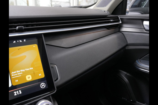 Lynk & Co 01 1.5 262pk | Panoramadak | Navigatie | DAB | Climate Control | Android/Apple Carplay