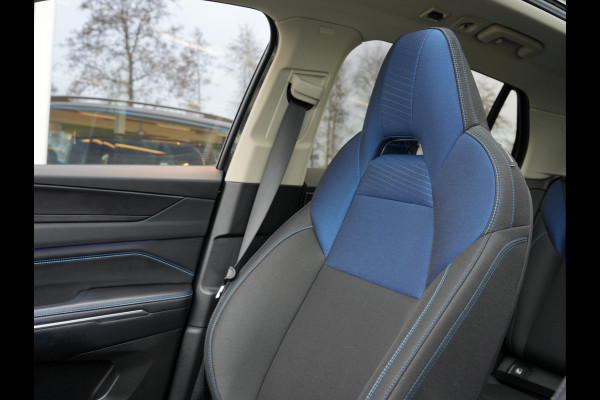 Lynk & Co 01 1.5 262pk | Panoramadak | Navigatie | DAB | Climate Control | Android/Apple Carplay