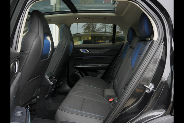 Lynk & Co 01 1.5 262pk | Panoramadak | Navigatie | DAB | Climate Control | Android/Apple Carplay