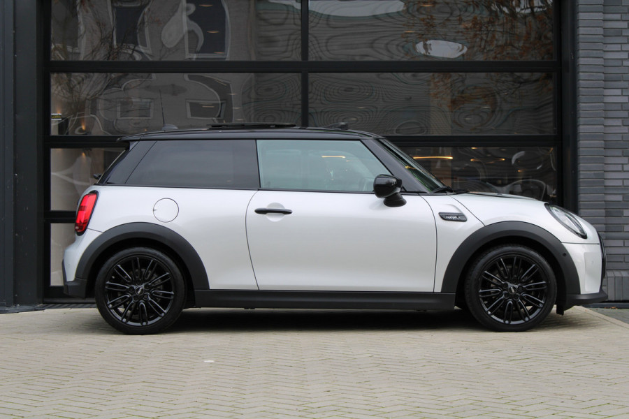 MINI Mini 1.5 Cooper Camden Plus Edition | NAP | PANO | HUD | H&K | CAMERA | CARPLAY | STOELVERW |