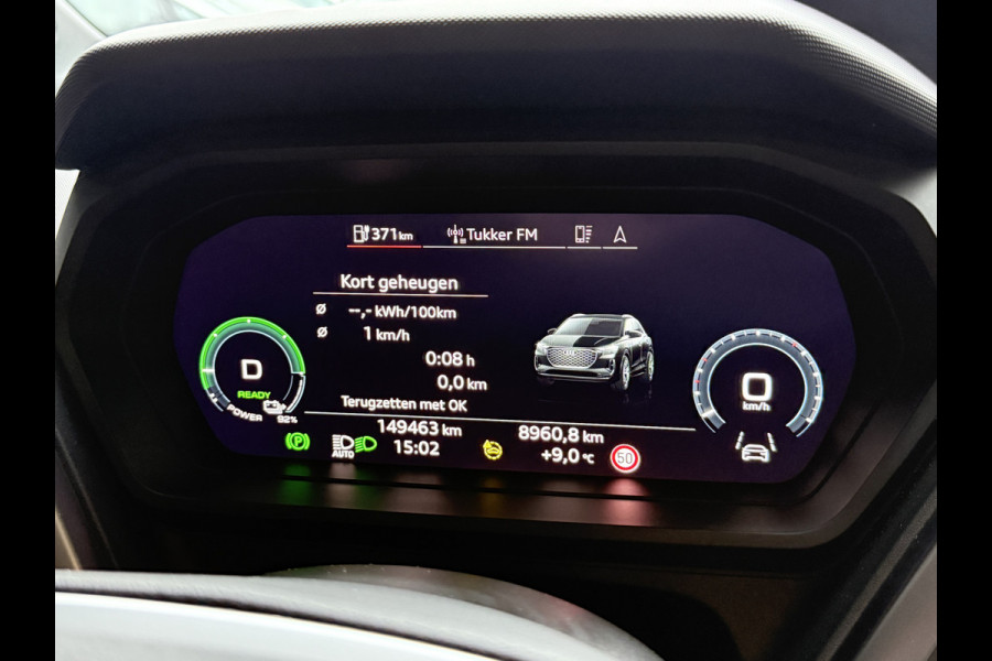 Audi Q4 e-tron 40 Launch edition Advanced Plus 77 kWh | Panoramadak | Lederen sportstoelen | Sonos | Adaptive cruise