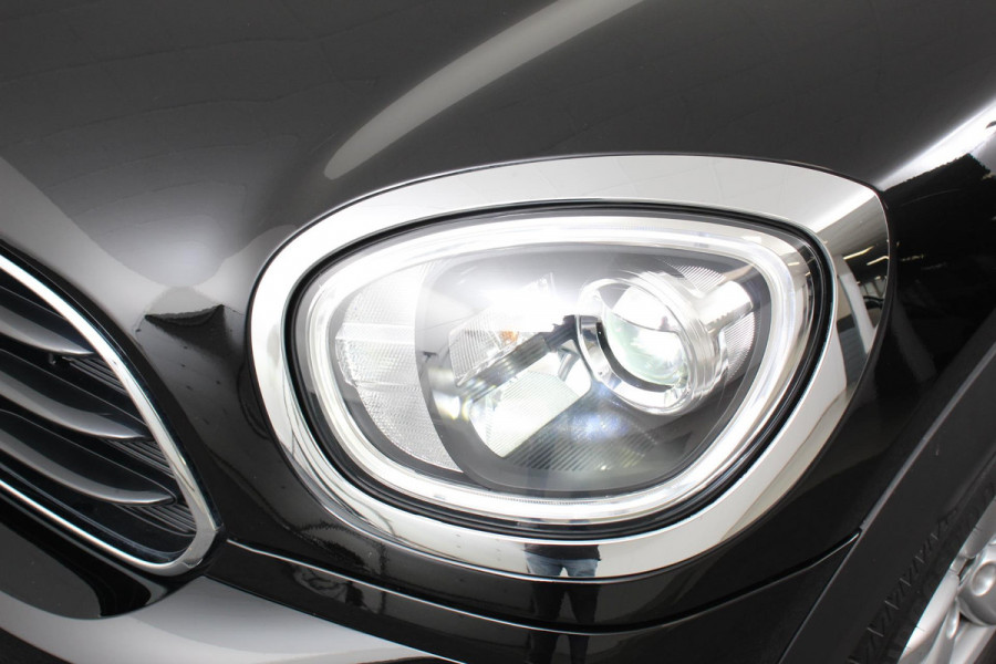 MINI Countryman 1.5 Automaat Cooper Chili | Navigatie | Climate control | Cruise control | Lichtmetalen velgen | Parkeer Sensoren