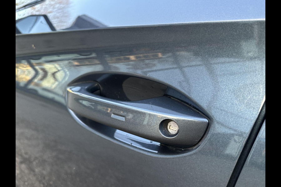 CUPRA Leon Sportstourer 1.4 TSI eHybrid PHEV FR Business Intense VAN: €29.900,- VOOR: €26.440,- UW EINDEJAARSVOORDEEL: €3.460| LAGE KM STAND PAS 35.000KM ! | ELEK. TREKHAAK| STOEL + STUUR VERWARMING| CAMERA| ADAP. CRUISE | RIJKLAAR GELEVERD MET 12 MND BOVAG GARANTIE |