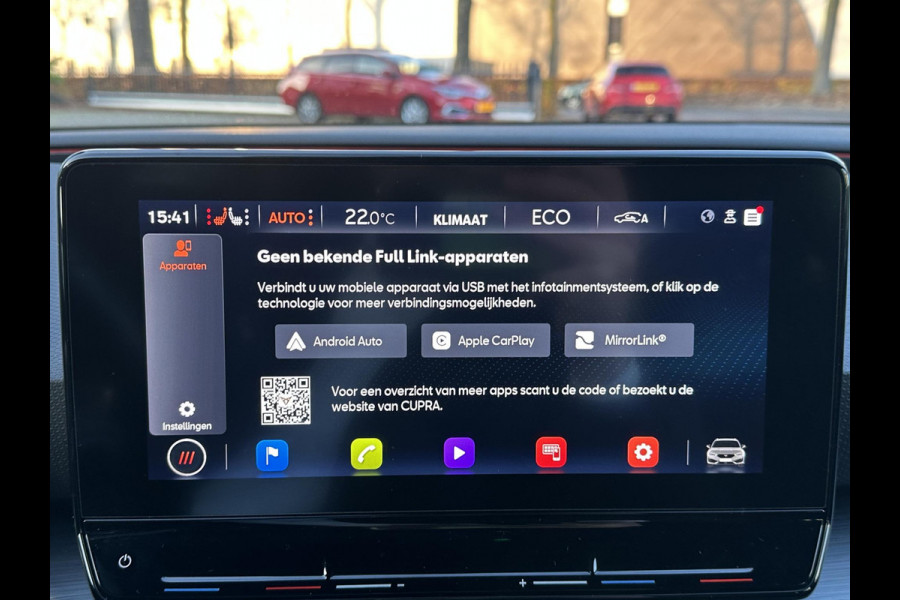 CUPRA Leon Sportstourer 1.4 TSI eHybrid PHEV FR Business Intense VAN: €29.900,- VOOR: €26.440,- UW EINDEJAARSVOORDEEL: €3.460| LAGE KM STAND PAS 35.000KM ! | ELEK. TREKHAAK| STOEL + STUUR VERWARMING| CAMERA| ADAP. CRUISE | RIJKLAAR GELEVERD MET 12 MND BOVAG GARANTIE |