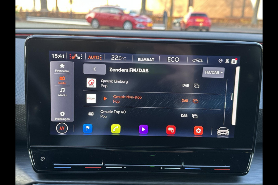 CUPRA Leon Sportstourer 1.4 TSI eHybrid PHEV FR Business Intense VAN: €29.900,- VOOR: €26.440,- UW EINDEJAARSVOORDEEL: €3.460| LAGE KM STAND PAS 35.000KM ! | ELEK. TREKHAAK| STOEL + STUUR VERWARMING| CAMERA| ADAP. CRUISE | RIJKLAAR GELEVERD MET 12 MND BOVAG GARANTIE |