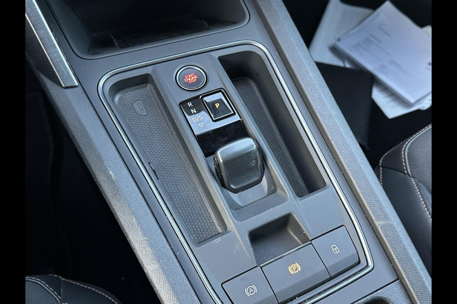 CUPRA Leon Sportstourer 1.4 TSI eHybrid PHEV FR Business Intense VAN: €29.900,- VOOR: €26.440,- UW EINDEJAARSVOORDEEL: €3.460| LAGE KM STAND PAS 35.000KM ! | ELEK. TREKHAAK| STOEL + STUUR VERWARMING| CAMERA| ADAP. CRUISE | RIJKLAAR GELEVERD MET 12 MND BOVAG GARANTIE |