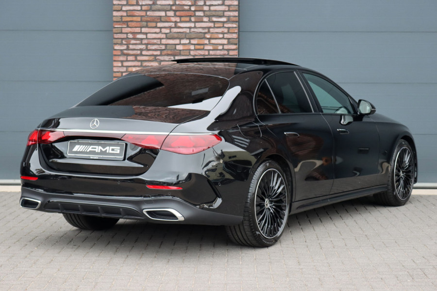 Mercedes-Benz E-Klasse 200 Premium+ AMG Line | Hyperscreen | Luchtvering | Achterasbesturing | Massage | Distronic+ | Stoelventilatie | Burmester | Soft-Close | Vlakkenverwarming | Digital Light | Panoramadak | HUD |