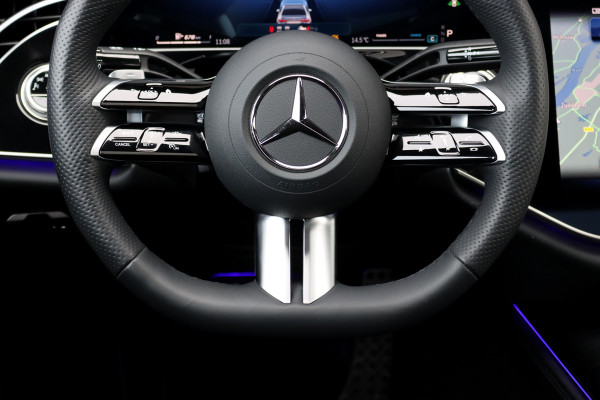 Mercedes-Benz E-Klasse 200 Premium+ AMG Line | Hyperscreen | Luchtvering | Achterasbesturing | Massage | Distronic+ | Stoelventilatie | Burmester | Soft-Close | Vlakkenverwarming | Digital Light | Panoramadak | HUD |