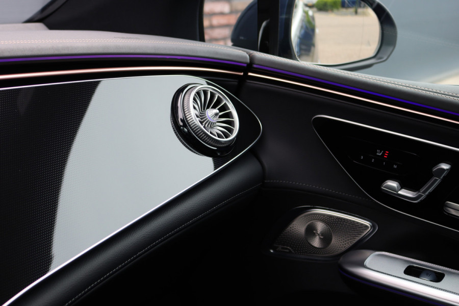 Mercedes-Benz EQE 300 Business Line 89 kWh | 41.000,- ex BTW | Luchtvering | Achterasbesturing | Burmester | Panoramadak | Distronic+ | Leder | Memory | Stuurwiel Verwarmd | Digital Light | Keyless Go |