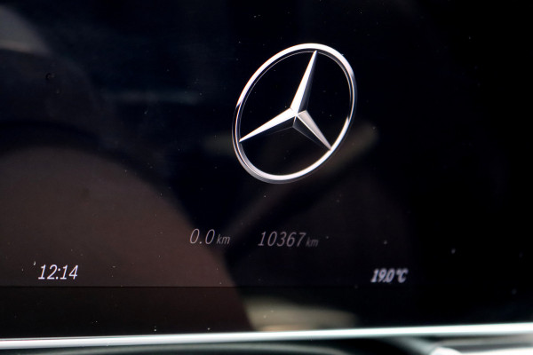 Mercedes-Benz EQE 300 Business Line 89 kWh | 41.000,- ex BTW | Luchtvering | Achterasbesturing | Burmester | Panoramadak | Distronic+ | Leder | Memory | Stuurwiel Verwarmd | Digital Light | Keyless Go |