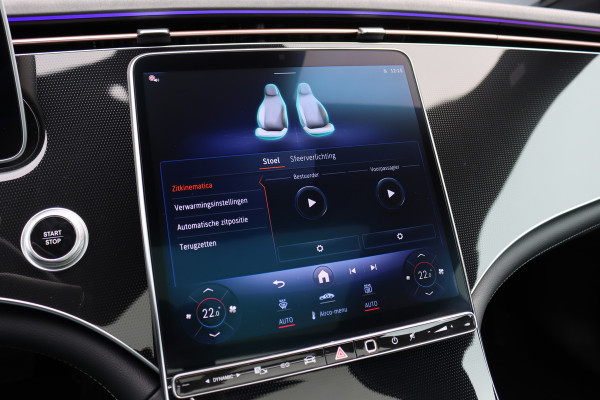 Mercedes-Benz EQE 300 Business Line 89 kWh | 41.000,- ex BTW | Luchtvering | Achterasbesturing | Burmester | Panoramadak | Distronic+ | Leder | Memory | Stuurwiel Verwarmd | Digital Light | Keyless Go |