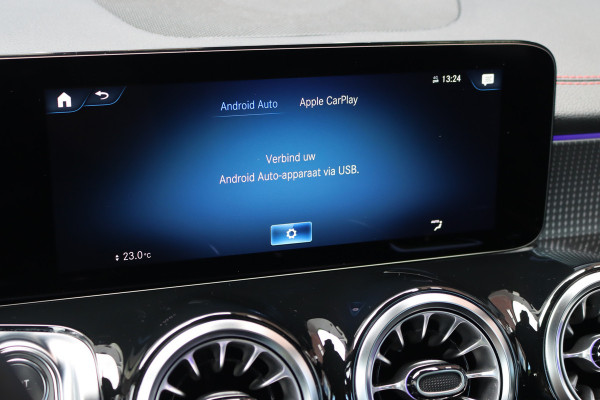 Mercedes-Benz EQB 350 4MATIC AMG Line 67 kWh | Widescreen | Dodehoekassistent | Augmented Reality | Camera | Sfeerverlichting | Zitcomfortpakket | High Perf. LED |