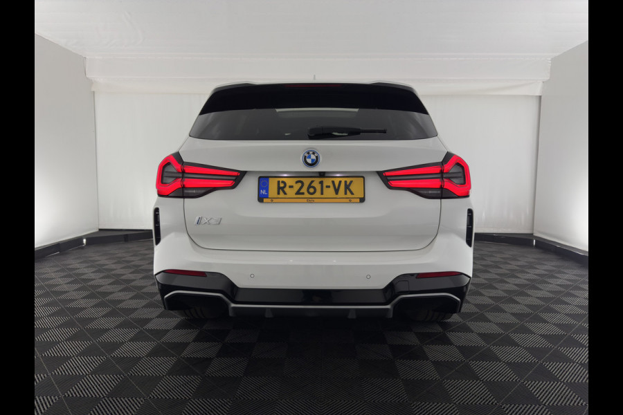 BMW iX3 M-Sportpack High Executive 80 kWh [3-Fase] {SOH-98%} (INCL-BTW) *PANO | LUXURY-LEATHER | HEAD-UP | ADAPTIVE-CRUISE | HEATED-SPORTSEATS | KEYLESS | SHIFT-PADDLES | AMBIENT-LIGHT | BLIND-SPOT | FULL-LED |  MEMORY-PACK | DIGI-COCKPIT | NAVI-FULLMA