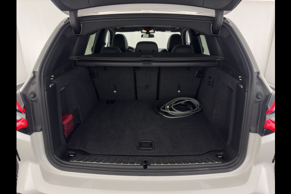 BMW iX3 M-Sportpack High Executive 80 kWh [3-Fase] {SOH-98%} (INCL-BTW) *PANO | LUXURY-LEATHER | HEAD-UP | ADAPTIVE-CRUISE | HEATED-SPORTSEATS | KEYLESS | SHIFT-PADDLES | AMBIENT-LIGHT | BLIND-SPOT | FULL-LED |  MEMORY-PACK | DIGI-COCKPIT | NAVI-FULLMA