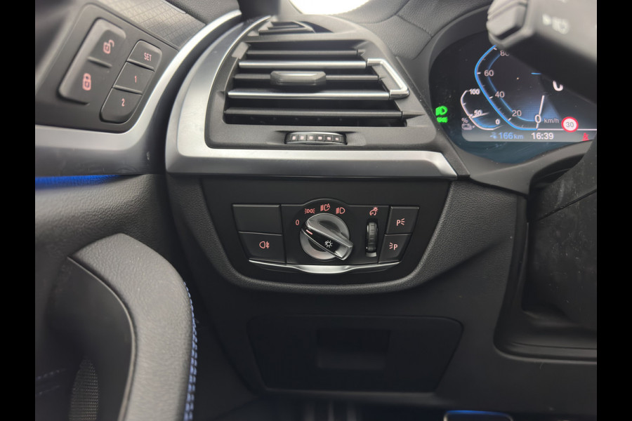 BMW iX3 M-Sportpack High Executive 80 kWh [3-Fase] {SOH-98%} (INCL-BTW) *PANO | LUXURY-LEATHER | HEAD-UP | ADAPTIVE-CRUISE | HEATED-SPORTSEATS | KEYLESS | SHIFT-PADDLES | AMBIENT-LIGHT | BLIND-SPOT | FULL-LED |  MEMORY-PACK | DIGI-COCKPIT | NAVI-FULLMA