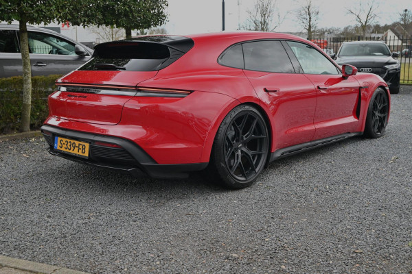 Porsche Taycan Cross Turismo 4 GTS Pakket | Garantie 01-2028 | 1e Eigenaar | Vossen | BOSE