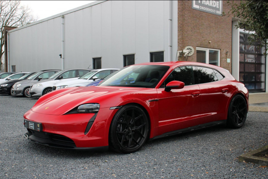 Porsche Taycan Cross Turismo 4 GTS Pakket | Garantie 01-2028 | 1e Eigenaar | Vossen | BOSE