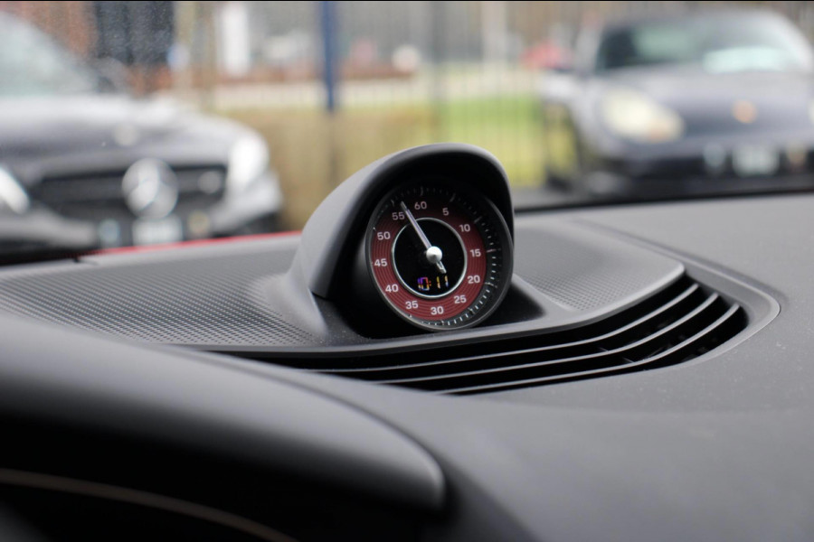 Porsche Taycan Cross Turismo 4 GTS Pakket | Garantie 01-2028 | 1e Eigenaar | Vossen | BOSE