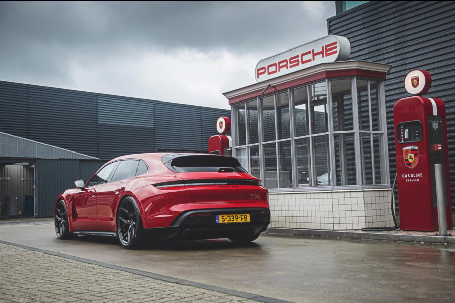 Porsche Taycan Cross Turismo 4 GTS Pakket | Garantie 01-2028 | 1e Eigenaar | Vossen | BOSE