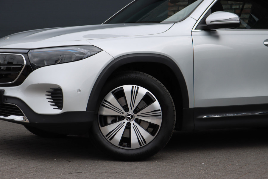 Mercedes-Benz EQB 300 4MATIC Luxury Line 67 kWh | Dodehoekassistent | Camera | Vario-achterbank | Apple Carplay/Android Auto | High Perf. LED | Zitcomfortpakket | Stoelverwarming |