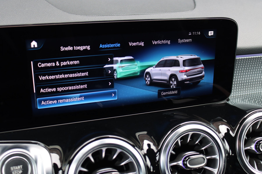 Mercedes-Benz EQB 300 4MATIC Luxury Line 67 kWh | Dodehoekassistent | Camera | Vario-achterbank | Apple Carplay/Android Auto | High Perf. LED | Zitcomfortpakket | Stoelverwarming |