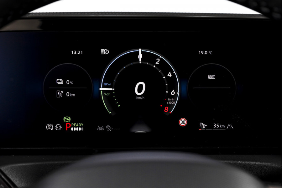 Volkswagen Tiguan 1.5 eHybrid 272 PK R-Line Edition Orig. NL | Black Style | Elek. Trekhaak | S/K-panodak | Adapt. Cruise | Stoel-+stuurverw. | App. Connect | Camera+PDC | LM 19" | 6667