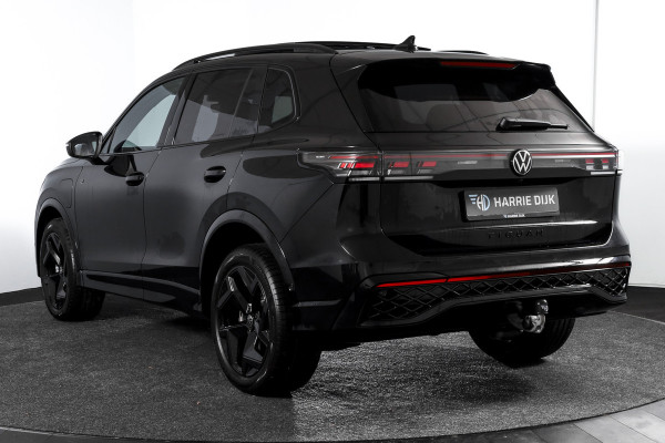 Volkswagen Tiguan 1.5 eHybrid 272 PK R-Line Edition Orig. NL | Black Style | Elek. Trekhaak | S/K-panodak | Adapt. Cruise | Stoel-+stuurverw. | App. Connect | Camera+PDC | LM 19" | 6667