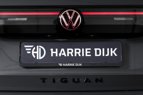Volkswagen Tiguan 1.5 eHybrid 272 PK R-Line Edition | Black Style | Elek. Trekhaak | S/K-panodak | Adapt. Cruise | Stoel-+stuurverw. | App. Connect | Camera+PDC | LM 19" | 0529