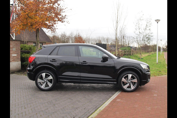 Audi Q2 35 TFSI epic | DSG | Black Optic | Navi | NL-Auto |