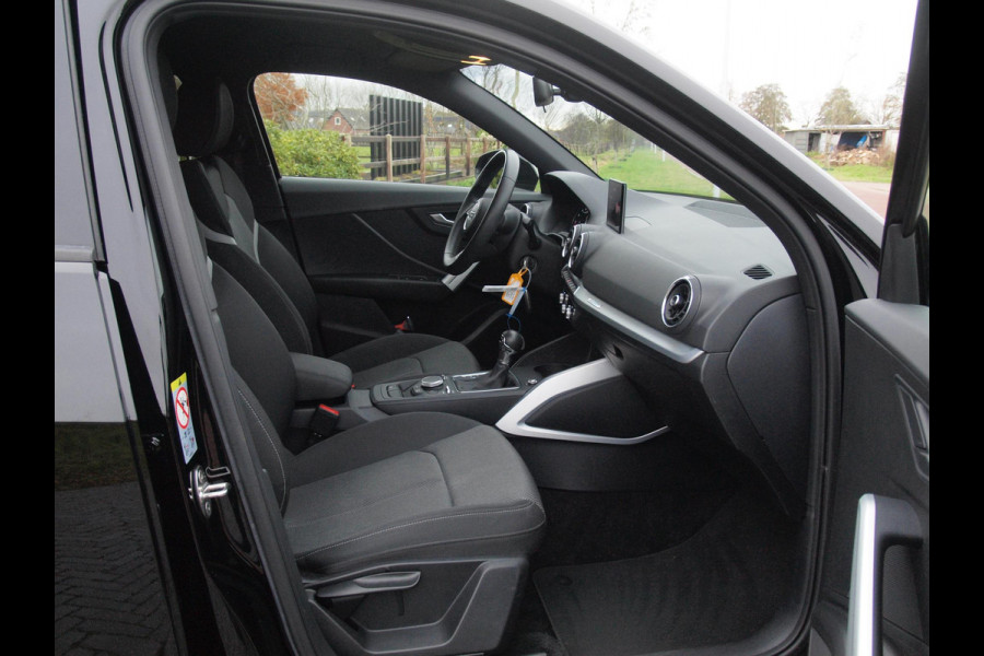 Audi Q2 35 TFSI epic | DSG | Black Optic | Navi | NL-Auto |