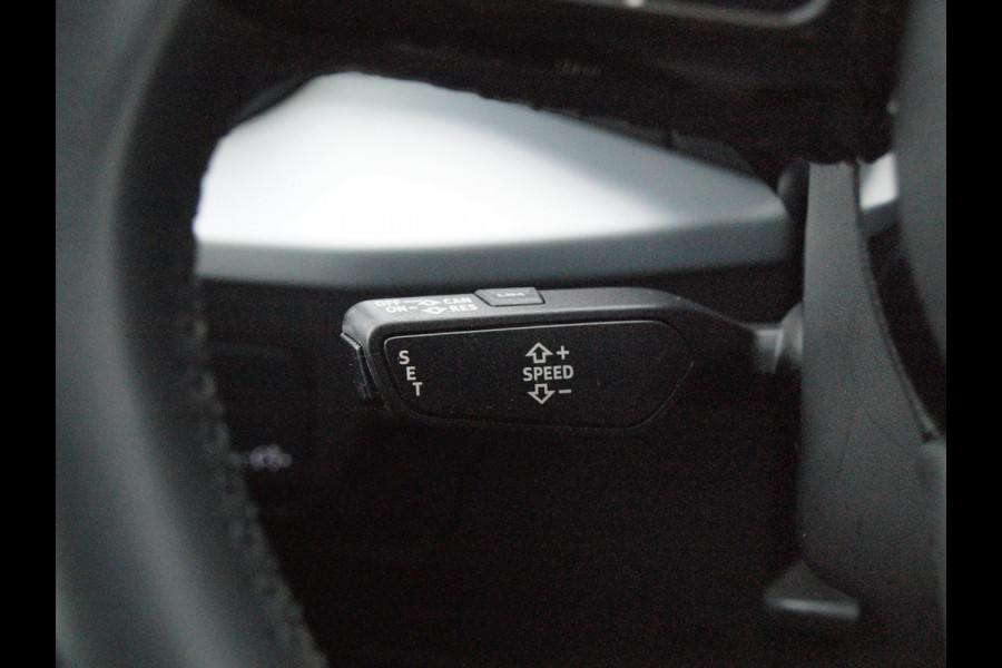 Audi Q2 35 TFSI epic | DSG | Black Optic | Navi | NL-Auto |