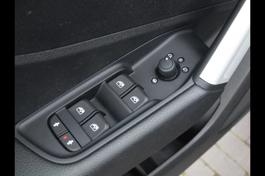 Audi Q2 35 TFSI epic | DSG | Black Optic | Navi | NL-Auto |