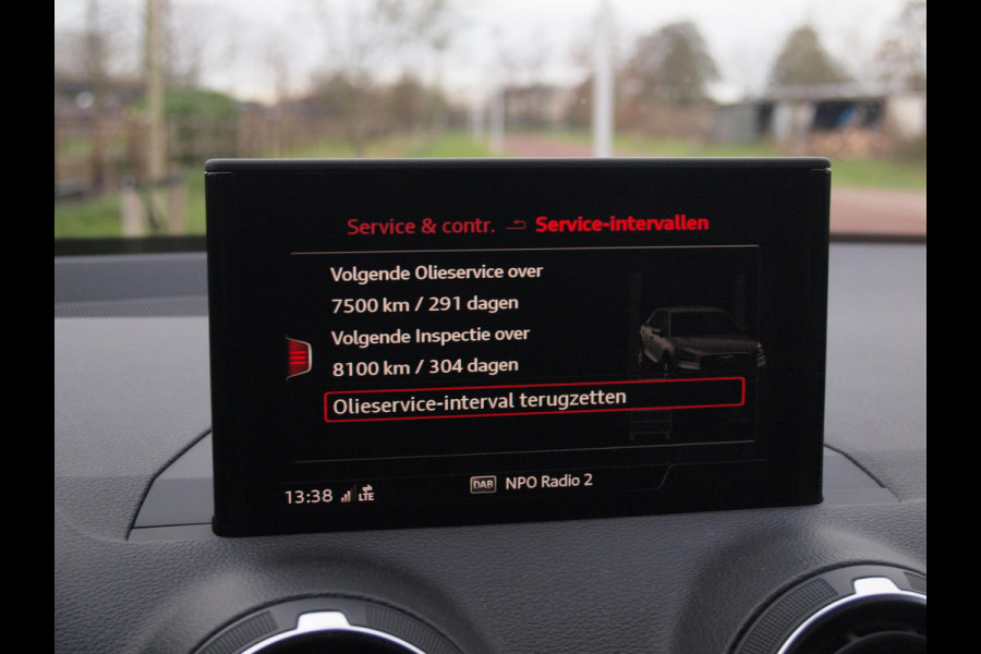 Audi Q2 35 TFSI epic | DSG | Black Optic | Navi | NL-Auto |