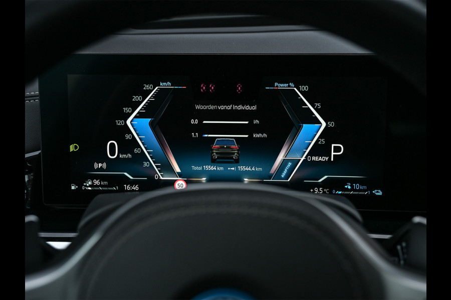 BMW X5 xDRIVE 50e | M-SPORT PRO | SKY LOUNGE | ICONIC GLOW | SHADOW LINE | COMFORT ACCESS | LUCHTVERING | ACTIVE CRUISE | MEMORY SEATS