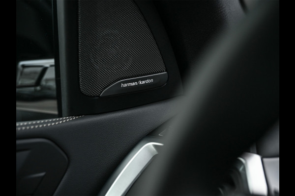 BMW X5 xDRIVE 50e | M-SPORT PRO | SKY LOUNGE | ICONIC GLOW | SHADOW LINE | COMFORT ACCESS | LUCHTVERING | ACTIVE CRUISE | MEMORY SEATS