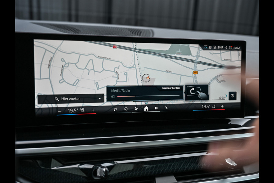 BMW X5 xDRIVE 50e | M-SPORT PRO | SKY LOUNGE | ICONIC GLOW | SHADOW LINE | COMFORT ACCESS | LUCHTVERING | ACTIVE CRUISE | MEMORY SEATS