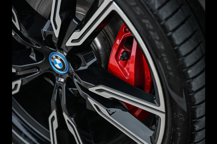 BMW X5 xDRIVE 50e | M-SPORT PRO | SKY LOUNGE | ICONIC GLOW | SHADOW LINE | COMFORT ACCESS | LUCHTVERING | ACTIVE CRUISE | MEMORY SEATS