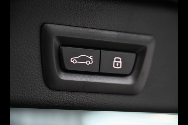 BMW X5 xDRIVE 50e | M-SPORT PRO | SKY LOUNGE | ICONIC GLOW | SHADOW LINE | COMFORT ACCESS | LUCHTVERING | ACTIVE CRUISE | MEMORY SEATS