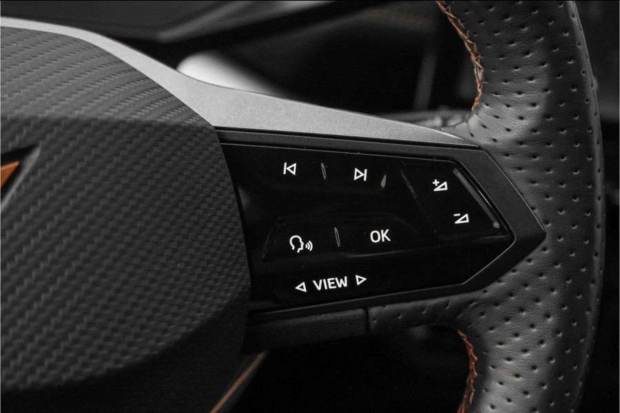 CUPRA Born Essential 62 kWh CarPlay Camera ACC