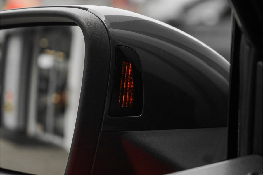 CUPRA Born Essential 62 kWh CarPlay Camera ACC