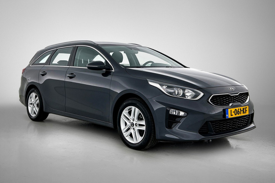 Kia Ceed Sportswagon 1.5 T-GDi DynamicLine (NAVIGATIE, CARPLAY, CAMERA, AFNEEMBARE TREKHAAK, PARKEERSENSOREN, GOED ONDERHOUDEN)