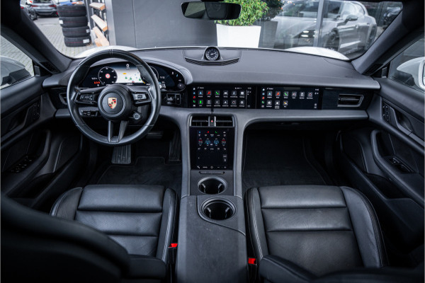 Porsche Taycan Cross Turismo 4 93 kWh - 1e eig | Origineel NL | Sport Chrono + | Panorama | Memory