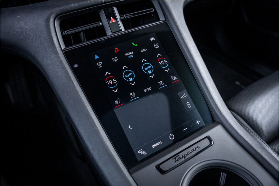 Porsche Taycan Cross Turismo 4 93 kWh - 1e eig | Origineel NL | Sport Chrono + | Panorama | Memory