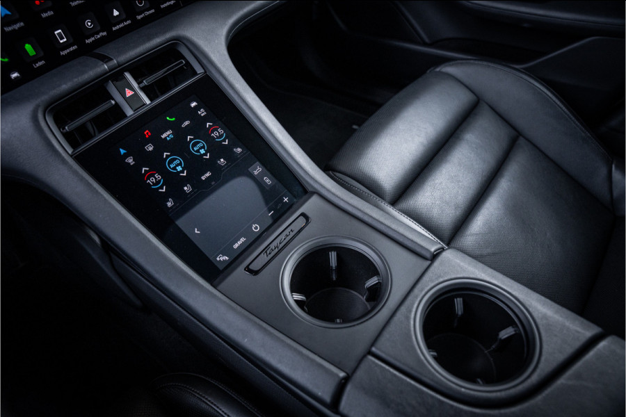 Porsche Taycan Cross Turismo 4 93 kWh - 1e eig | Origineel NL | Sport Chrono + | Panorama | Memory