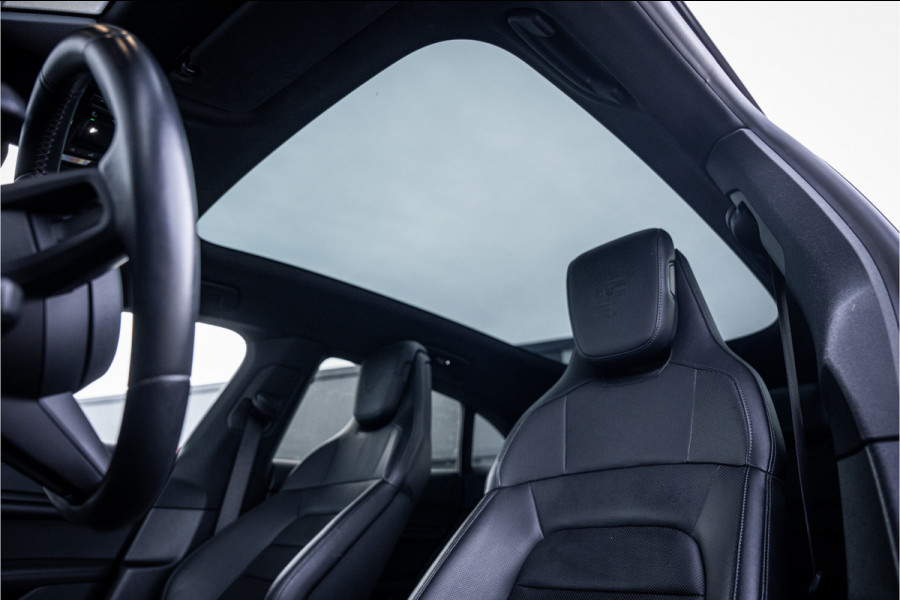 Porsche Taycan Cross Turismo 4 93 kWh - 1e eig | Origineel NL | Sport Chrono + | Panorama | Memory